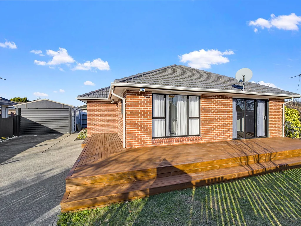 Islington 3房  First Time on the Market in 27 Years