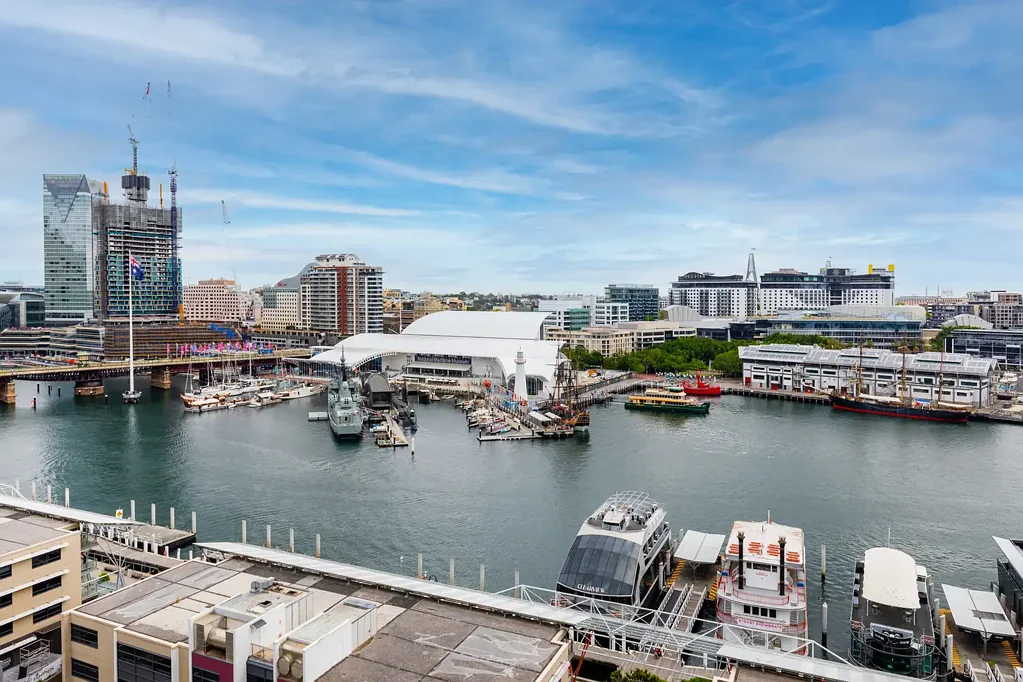 Sydney 3Zimmer Excellent Value: Harbourside Penthouse Steps from Barangaroo