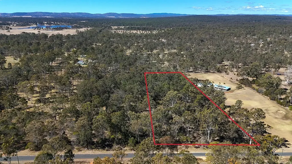 Wattle Camp 宁静乡村环境 26.5公里Kingaroy 33.2公里Nanango 潜力acreage物业 自由打造空间 Vacant Acreage Property - Quick Sale.