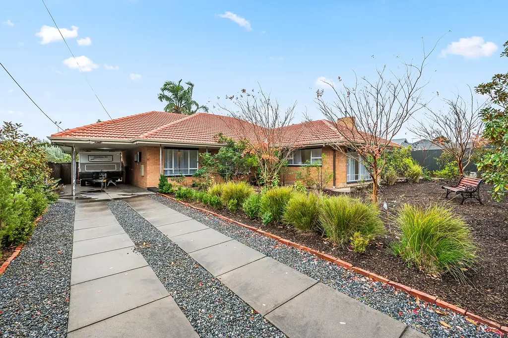 26 Adam Avenue, Bellevue Heights, SA 5050