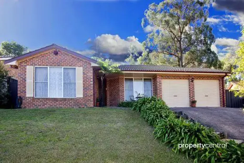 Spacious Single-Level Family Home in Quiet Cul-de-Sac Location