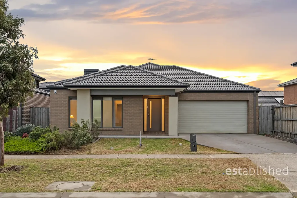 366 Saltwater Promenade, Point Cook, VIC 3030