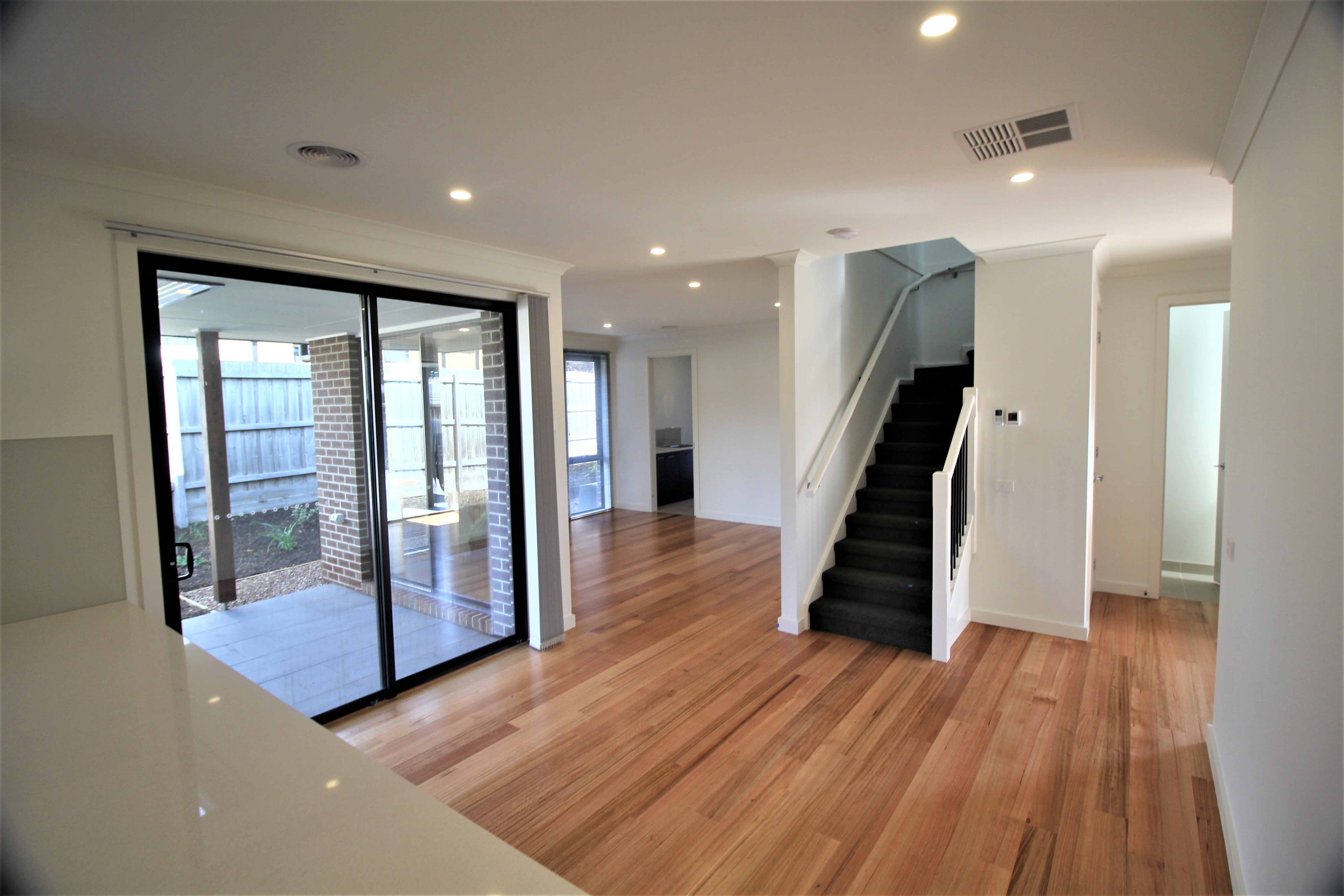 UNIT 3 12 WOONAH ST, CHADSTONE VIC 3148, 0房, 0浴, Townhouse