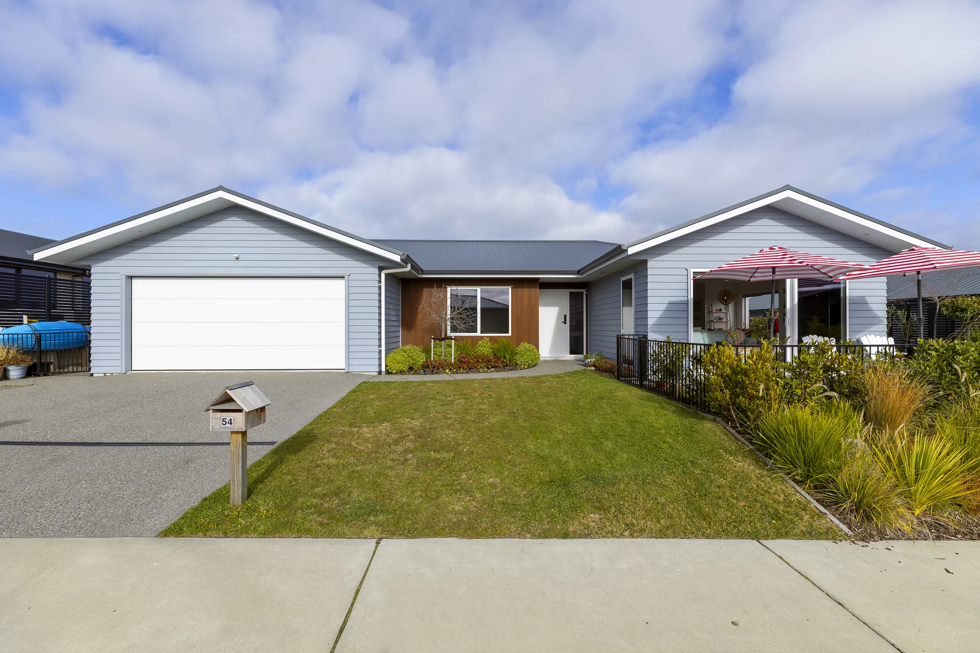 Wharewaka 3 Bedroom Comfort, class and convenience in Kokomea Park