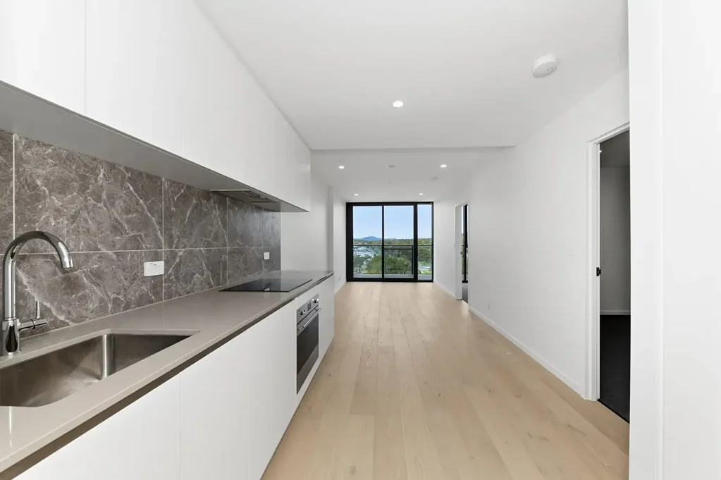 Brand New Living at �The Shard� - Modern Style and Ultimate