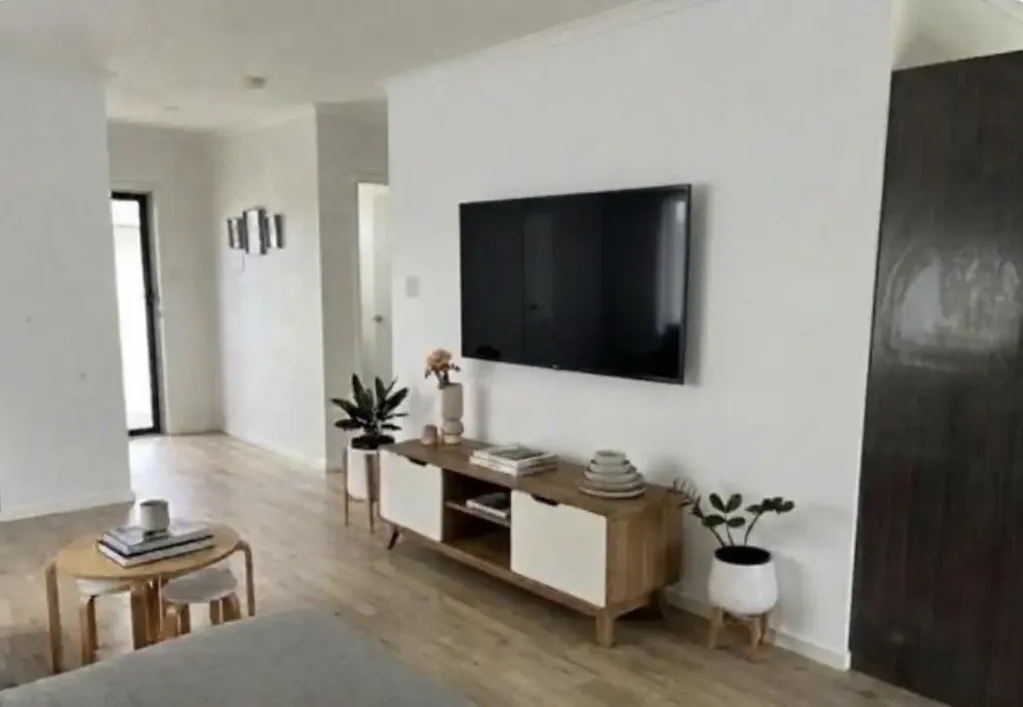 Maroochydore 3 Bedroom Fully Renovated Turn-Key Townhouse in the Heart of Maroochydore