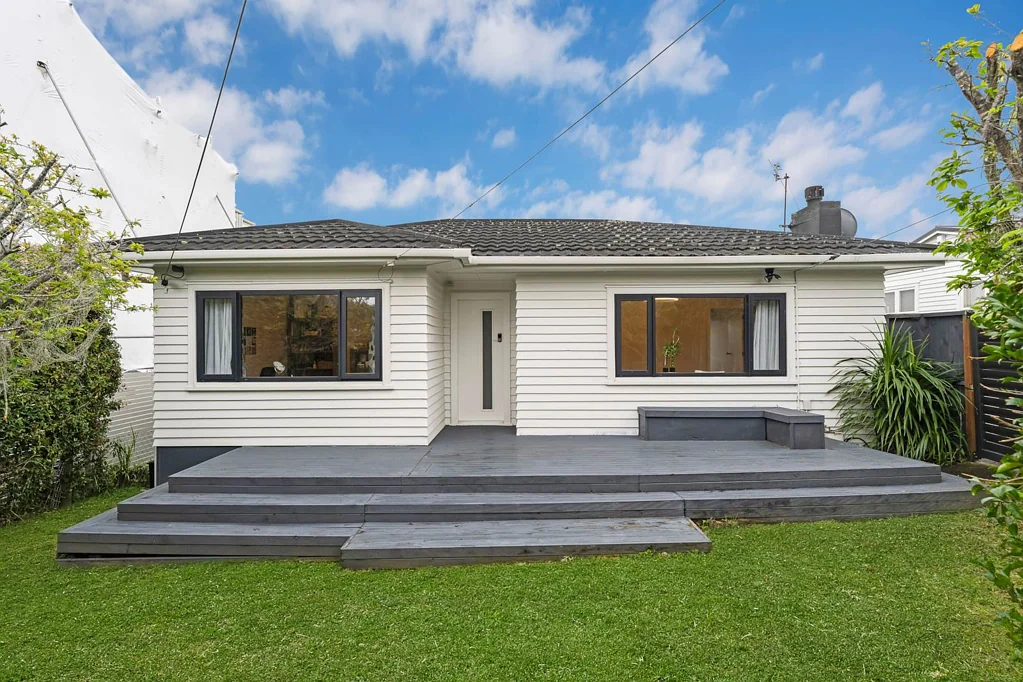 190 Forrest Hill Road, Forrest Hill, North Shore City, Auckland
