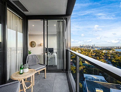 2005/486 Pacific Highway, St Leonards, Lower North Shore, 2 침실, 2 욕실, Apartment
