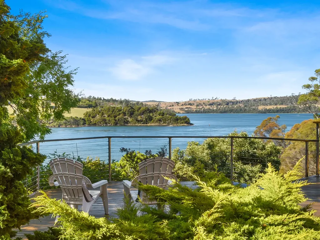 Deviot 3房  Peaceful Position Overlooking Retreat Bay