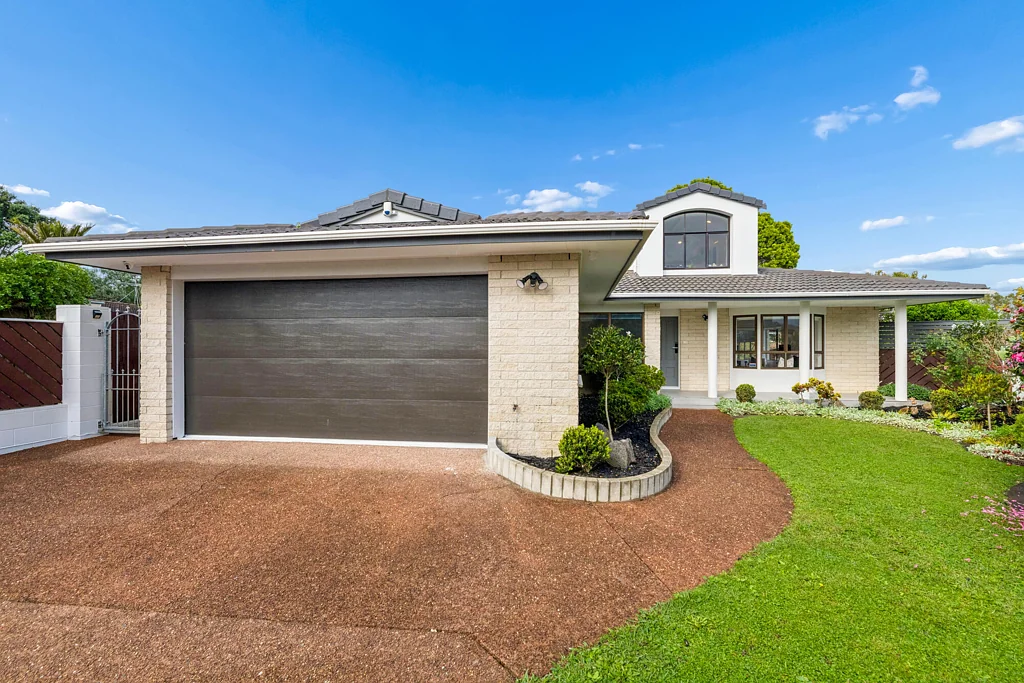 Half Moon Bay 5 Bedroom Extensively Renovated, Move-In Ready!