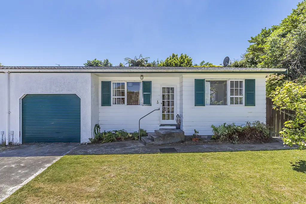 105B Taylor Terrace, Tawa, Wellington City, Wellington