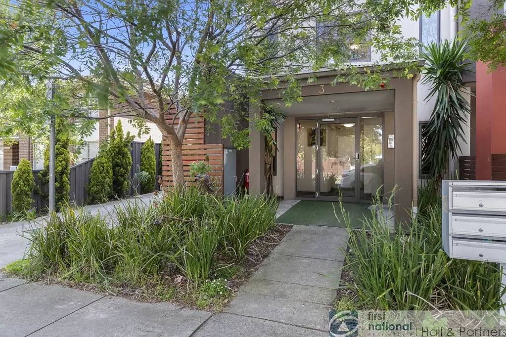 Dandenong 2Zimmer Ideal first home or sensible investment