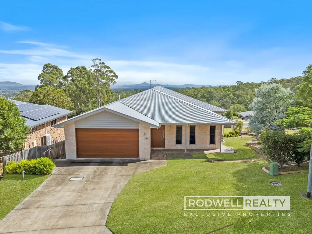 Beaudesert 4 Bedroom Elevated Luxury with Mountain Views with Granny Flat Potential