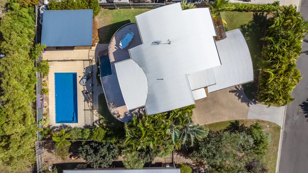 Agnes Water 4chambre Beachside - Ocean View, 4 Bed Home with Deluxe Inground Pool!