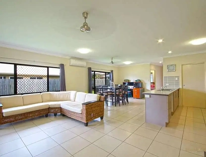 13 Mackerras Street, Redlynch, QLD 4870, 3 ਕਮਰੇ, 2 ਬਾਥਰੂਮ, House