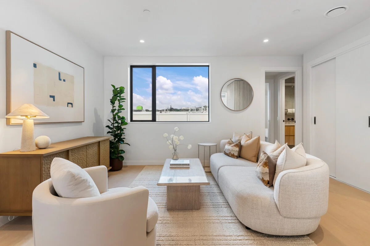 Newmarket 2房  Move-In Ready at The Domain Collection