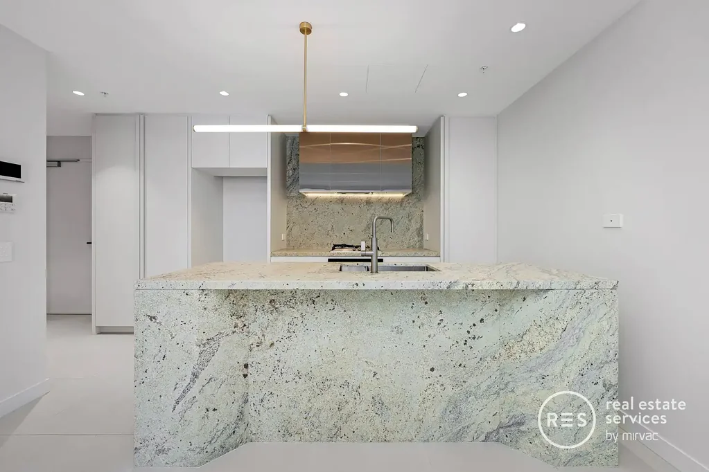 Stunning 2-Bedroom Apartment at Willoughby: Breathtaking Henderson Park Views and Elegant Finishes