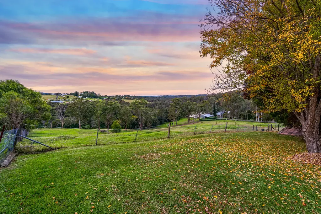 Kurrajong 4 Slaapkamer Tranquil acreage lifestyle in a prestigious estate