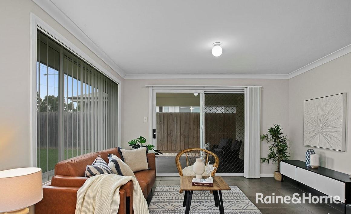 31 CLEMENT RD, EDMONDSON PARK NSW 2174, 0 chambres, 0 salles de bain, House