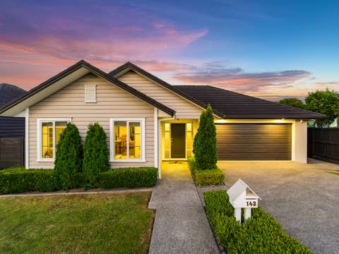 Millwater 4部屋 Sun-Filled, Modern & Family - The Perfect Home