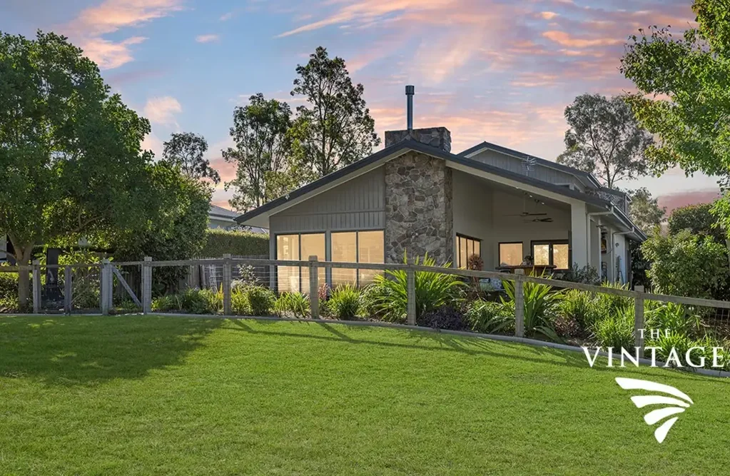 Pokolbin 4ห้องนอน Picturesque Golf Living