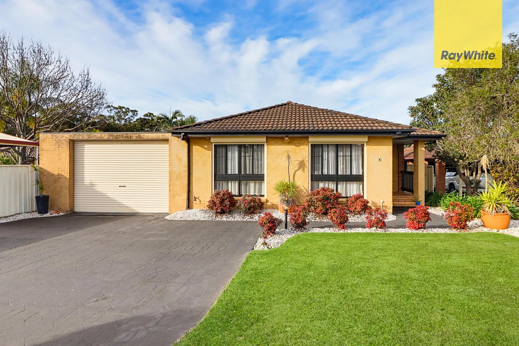 Spacious Family Living in a Quiet Edensor Park Cul-de-Sac