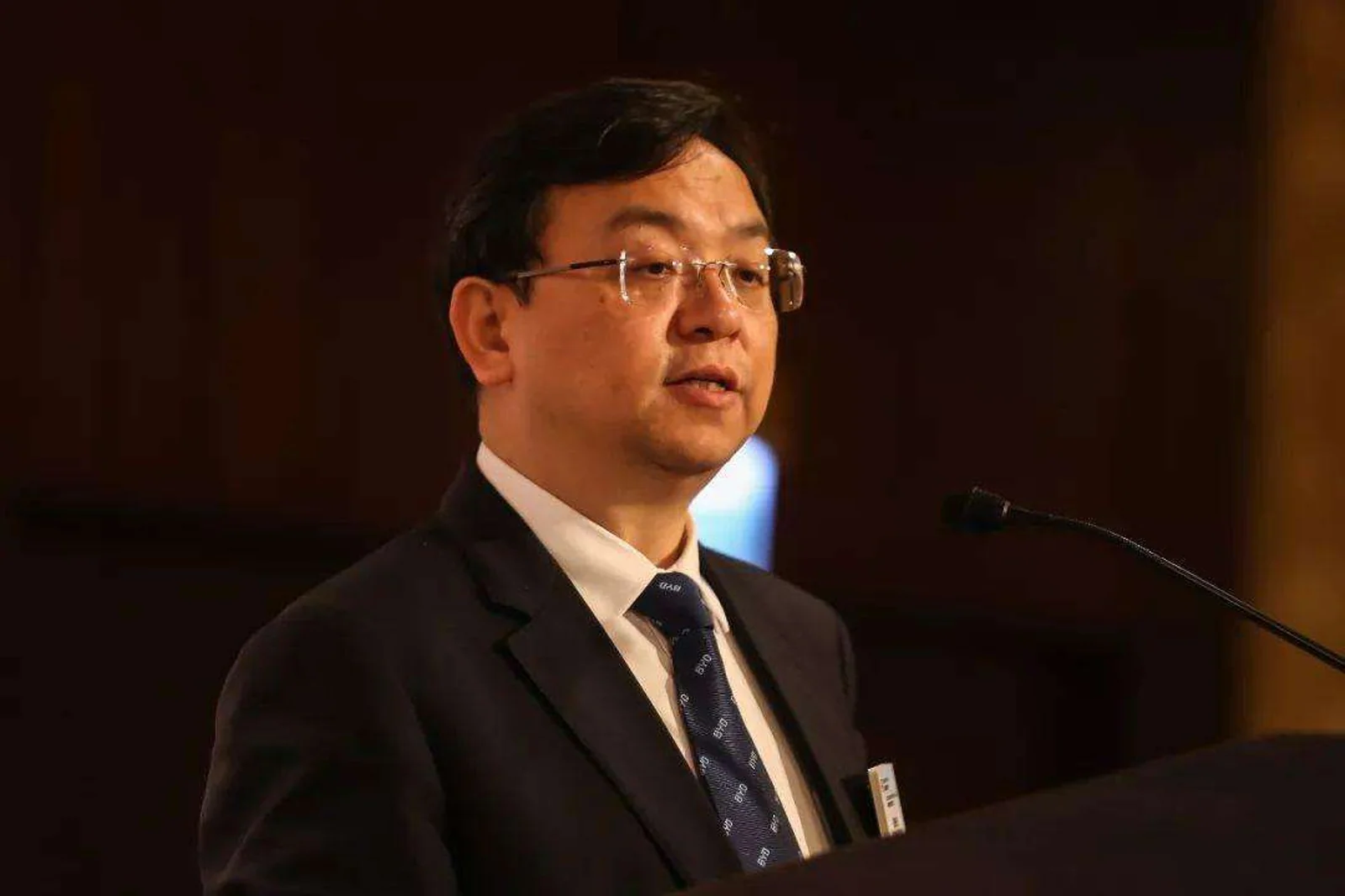 动力锂电池之战：一部中国崛起，力压日韩的赶超史