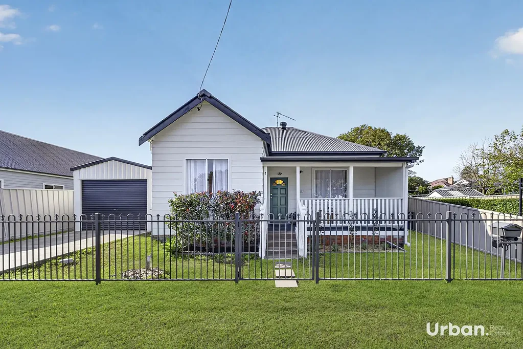 East Branxton 3कमरा BEAUTIFULLY RENOVATED HOME COMBINING LIFESTYLE, COMFORT & CONVENIENCE