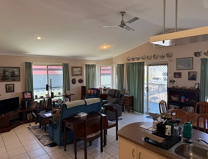 地址保密, Urraween, QLD 4655, 2房, 1浴, Lifestyle Property