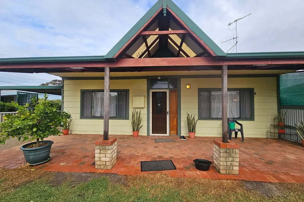 106 Beaufort Street, Katanning, WA 6317
