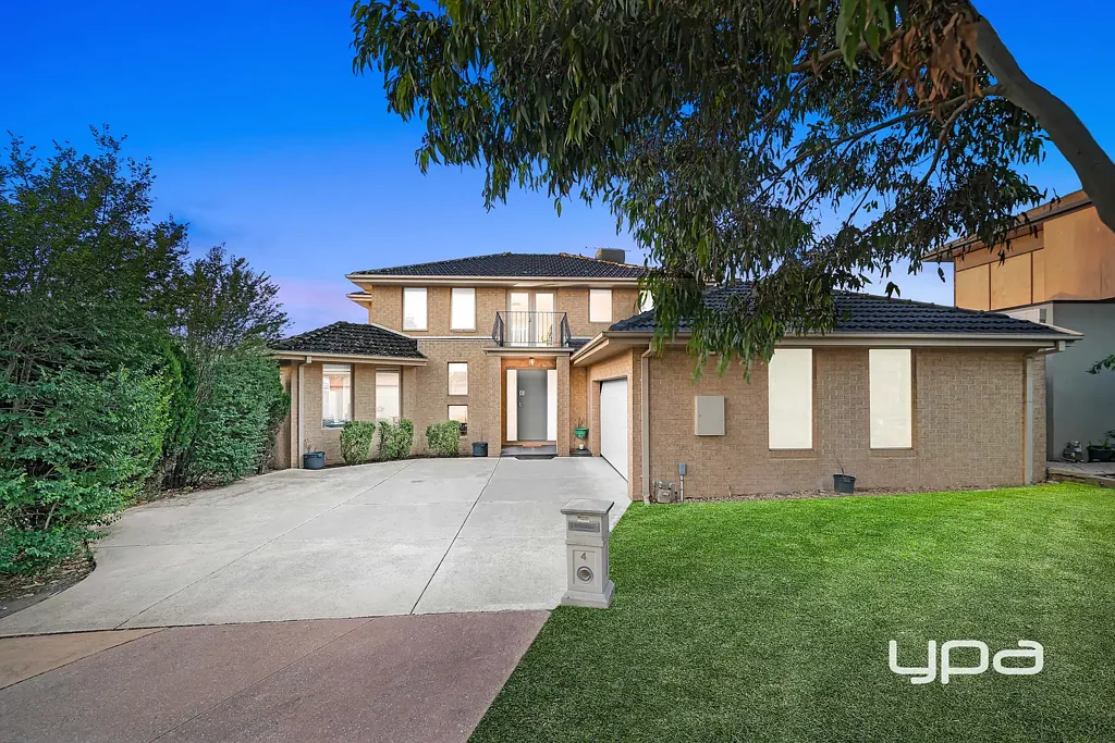 4 Beechwood Parade, Point Cook, VIC 3030