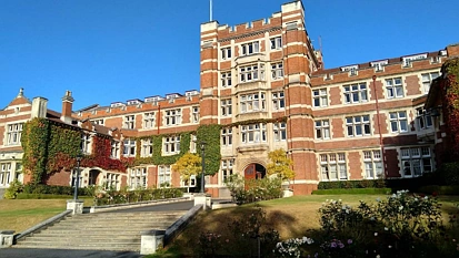 性侵文化横行，奥塔哥大学开会讨论女生安全问题