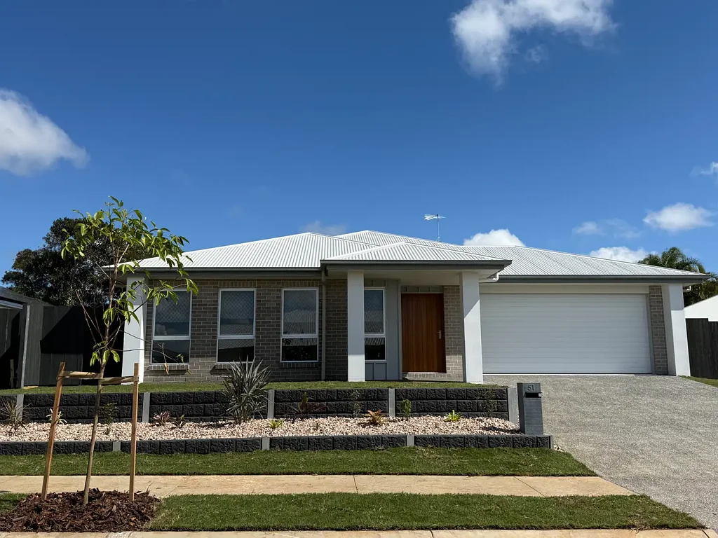 🌟 Brand New Family Home – Kawungan