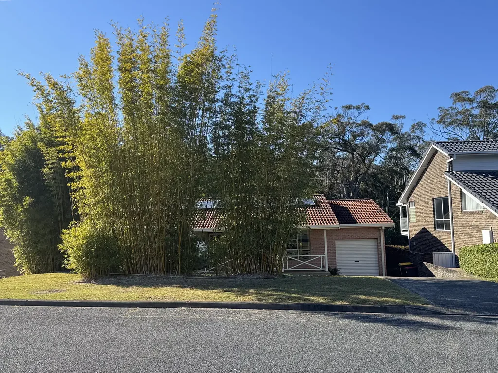 Two Bedroom Dual Occupancy Property - Water, Electricity & Lawns Included