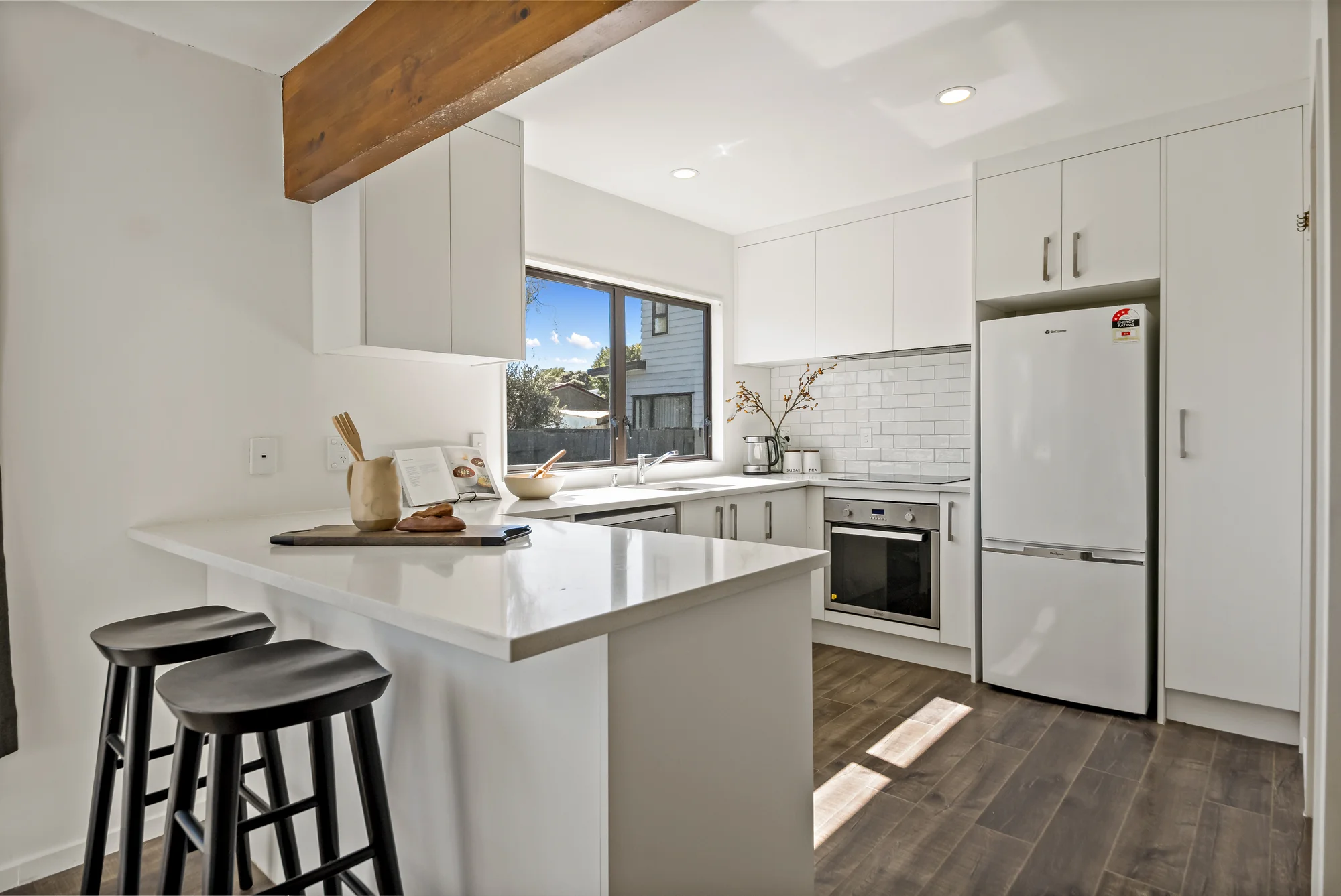 45 Fitzherbert Avenue, West Harbour, photo 4