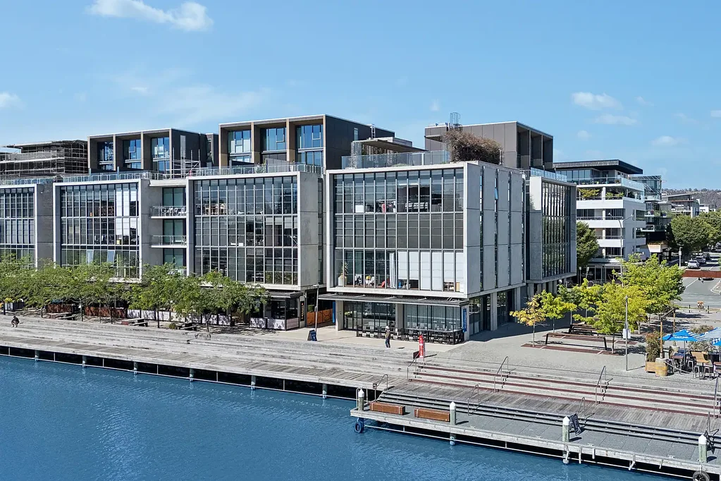 Kingston 2침실 Convenient, Contemporary, Industrial