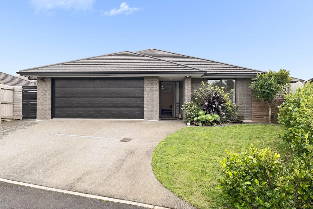 Welcome Bay 4房  Come Home to Sophistication and Serenity