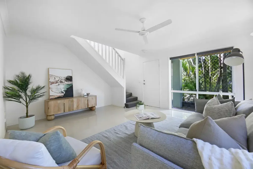 Spacious Waterfront Townhouse in Prime Mermaid Waters Location