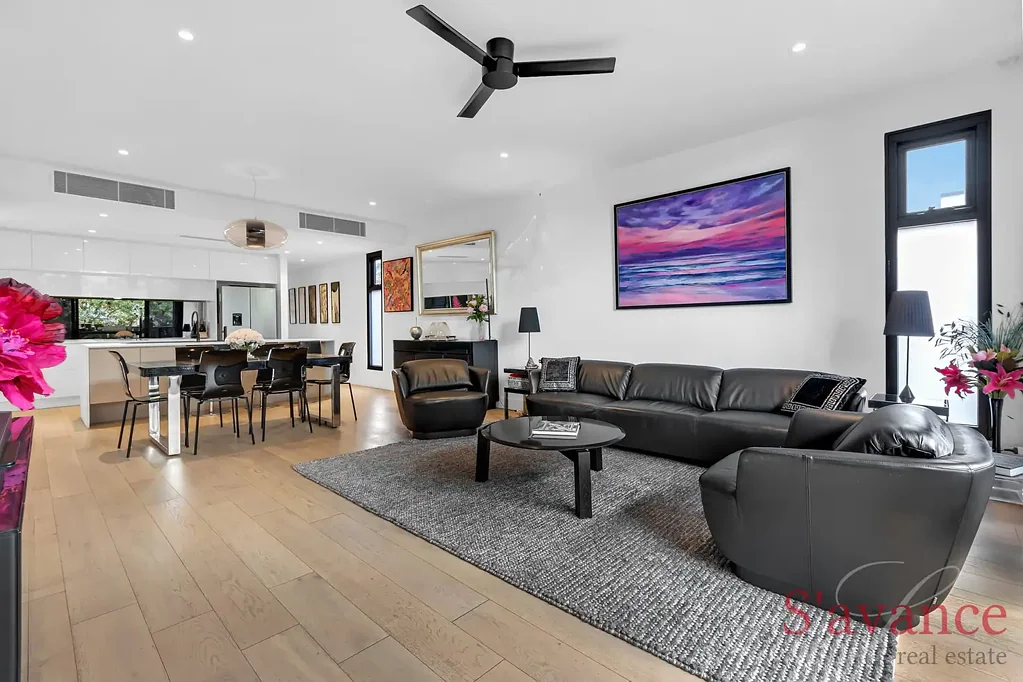 Adelaide 3房  Boutique Luxury Living in a Premier City Enclave