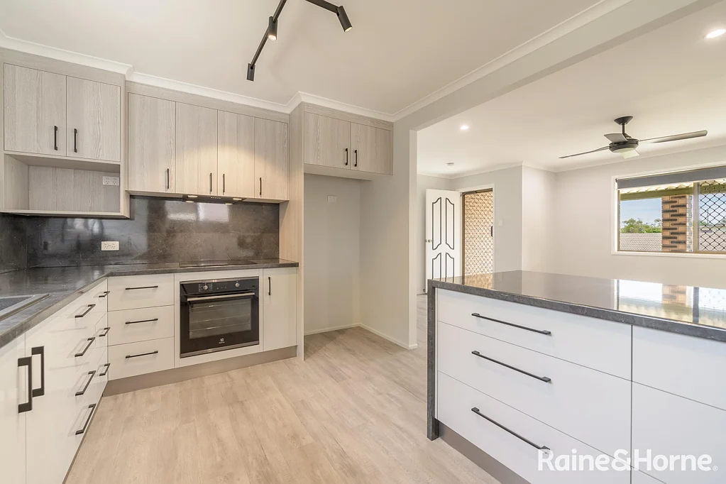 14 Waratah Street, Kin Kora, QLD 4680