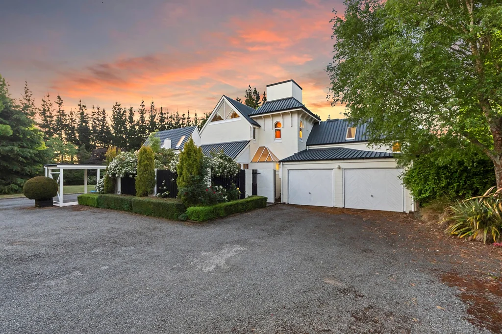 Swannanoa 7Kwarto A Sanctuary Worth Keeping plus Income Appeal