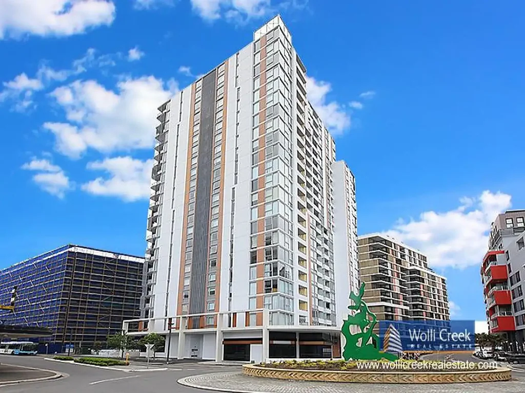 Stunning 2 Bedroom Apartment For Rent!!