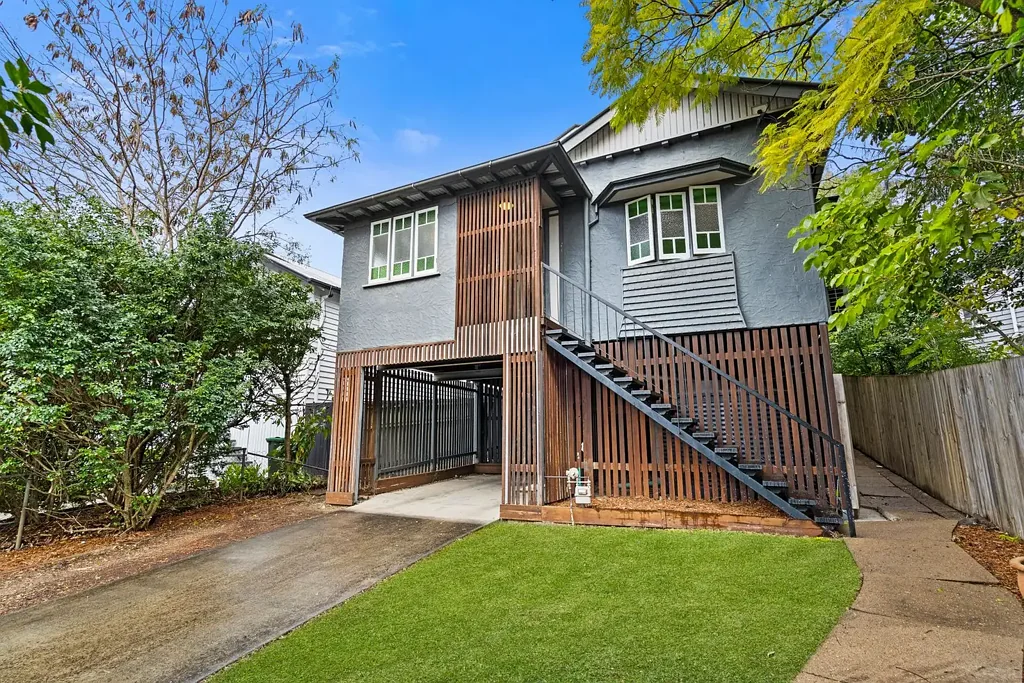 Tarragindi 3 Bedroom Idyllic Starter Home in Blue Chip Suburb