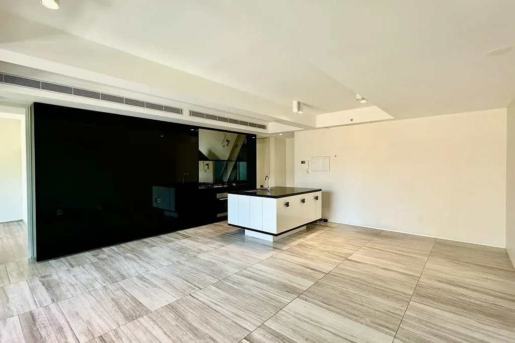 Luxury 2-bedroom apartment in the heart of Haymarket