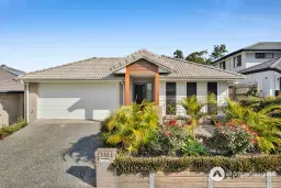 18 Amari Street, Holmview