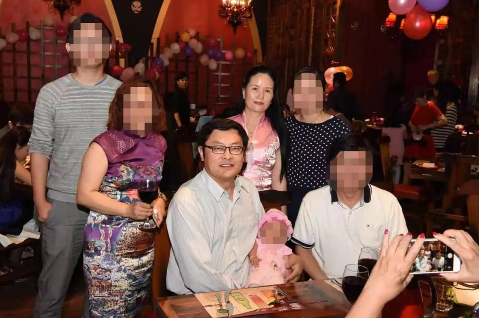 劈腿捐精！多伦多大学中国留学生，为了从政，变身史诗级渣男！