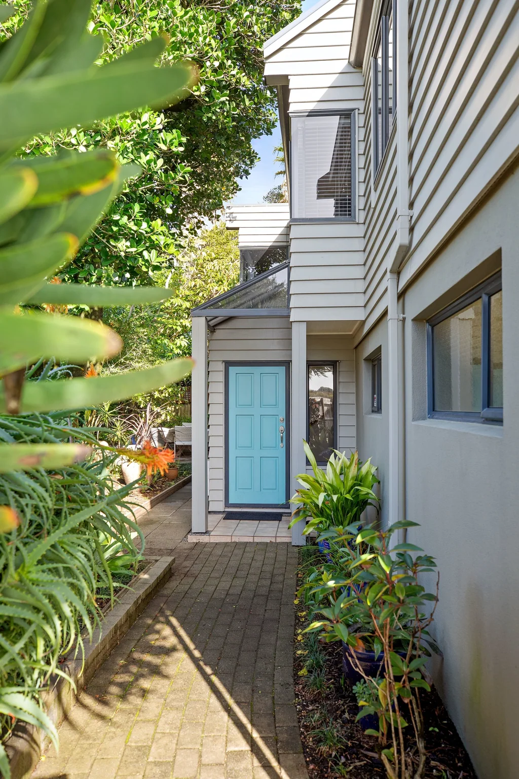 Papamoa 4બેડરૂમ Ocean retreat - Across the road from the sand!
