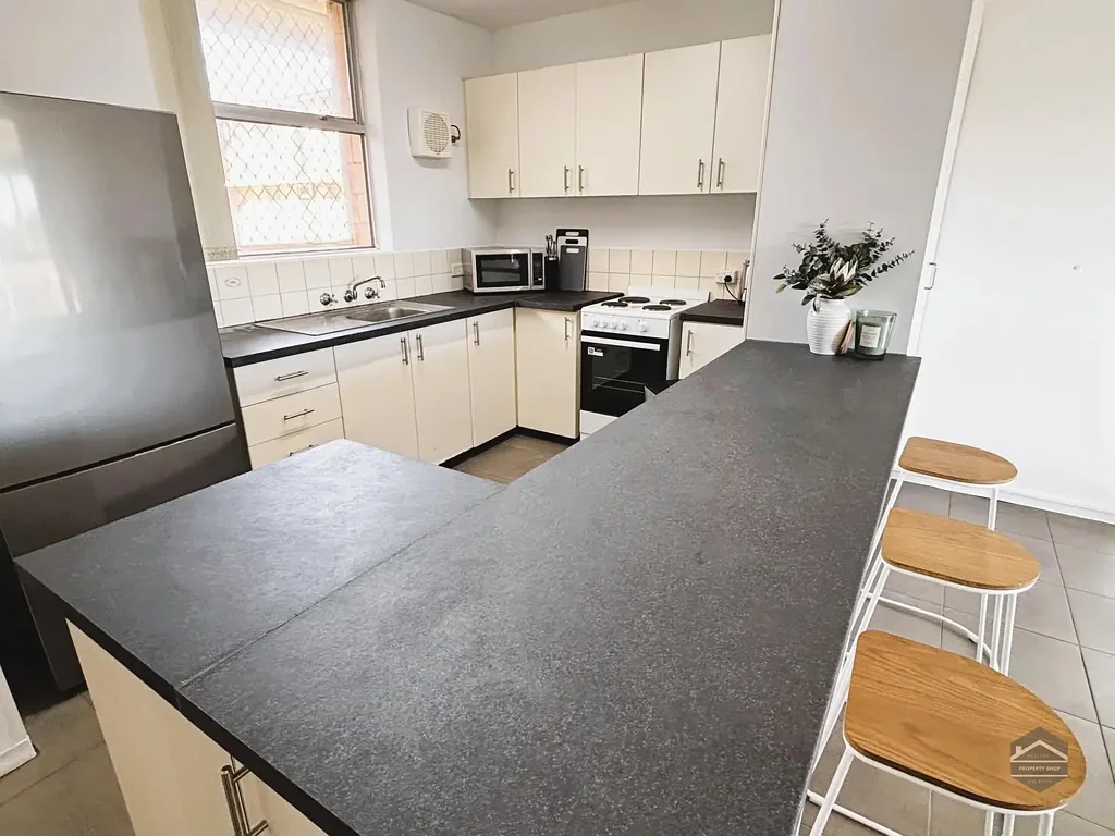 Executive Unit - Move In Ready