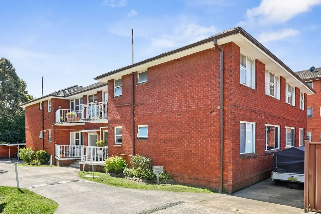 1/13 Phillip Street, Roselands, NSW 2196