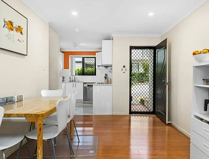 ID:3881612/57 Coonan st, Indooroopilly, Brisbane Western Region, 3 habitaciones, 2 baños, Townhouse